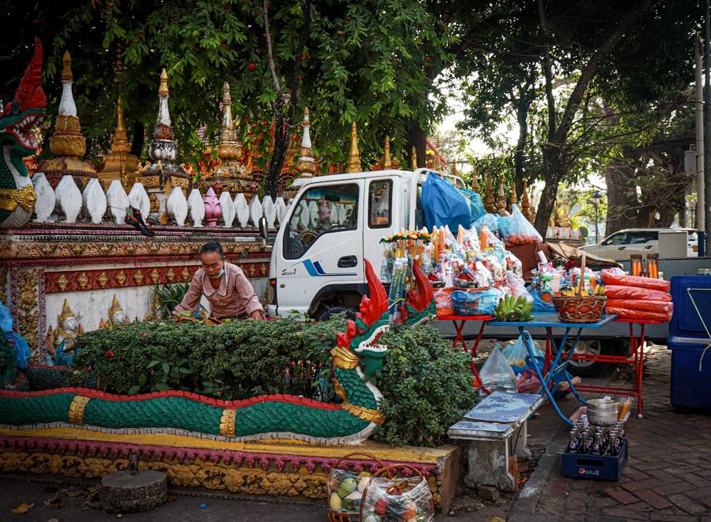 Vientiane vs Bangkok: Which do you Visit? 3 Vientiane Bangkok hidden-gems