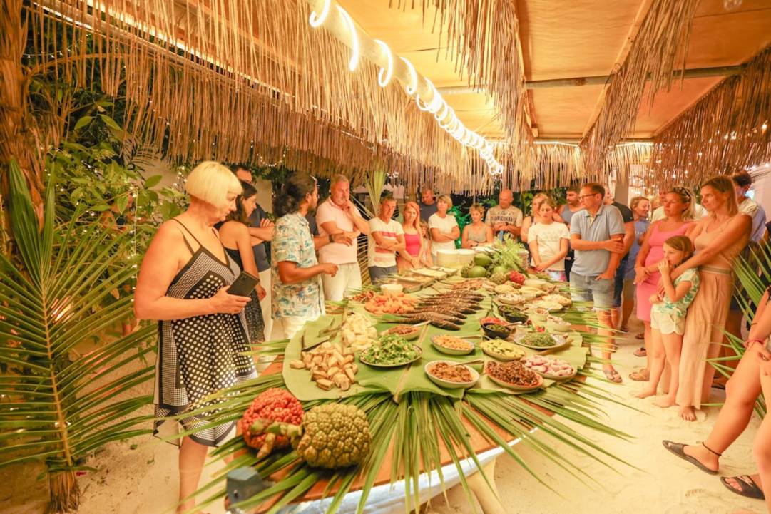 Visiting the Local Fish Market: Experience Authentic Island Life