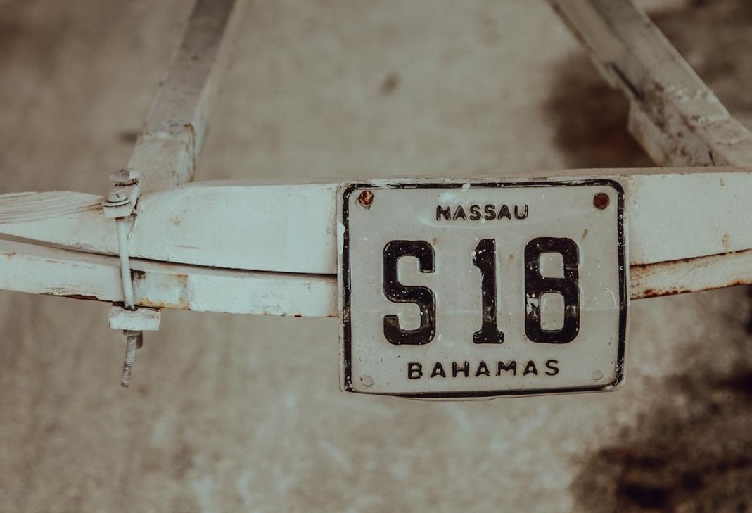 transport in Cuba and Bahamas