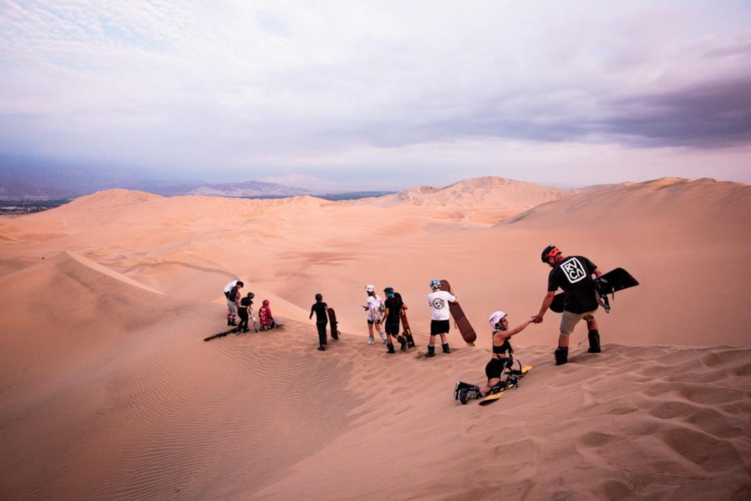 8 Things to do in Huacachina: Sandboarding and Desert Adventure 2 Huacachina streets