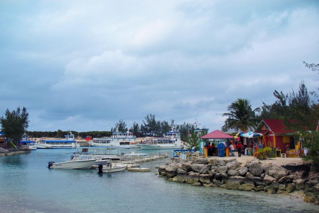 5 Things to do in Spanish Wells, Bahamas lobster island 5 Spanish Wells food