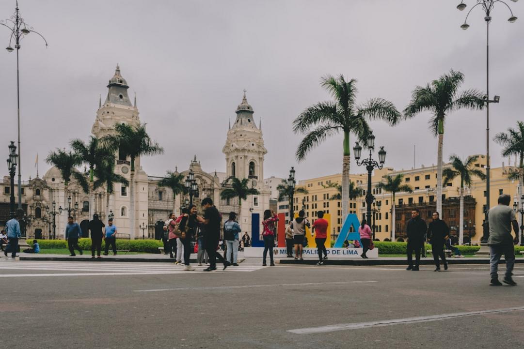 Lima vs Paracas: Which Should You Visit? 1 Lima vs Paracas
