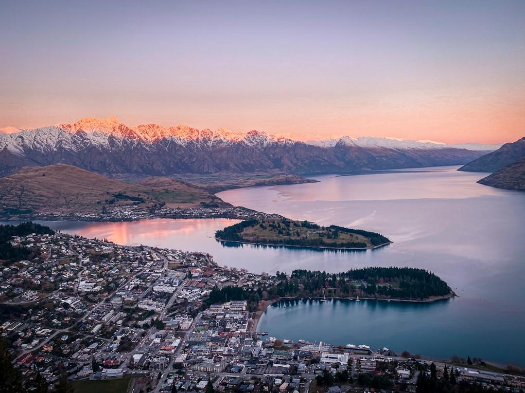 Queenstown vs Great Ocean Road