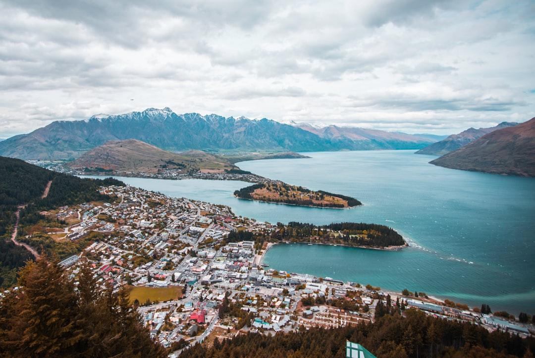Queenstown and Uluru