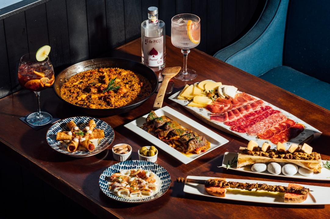 food in Spain and Italy