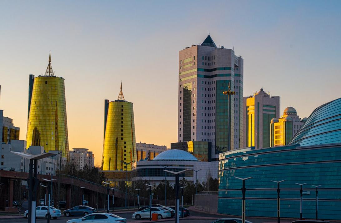 SIM card and eSIM in Kazakhstan